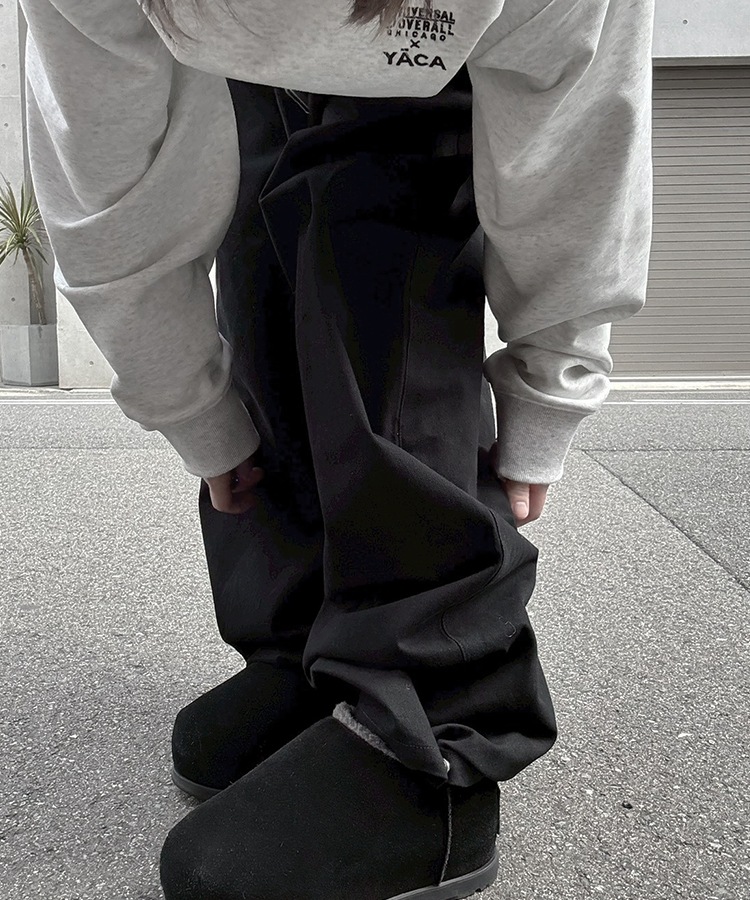 Curved Balloon Pants