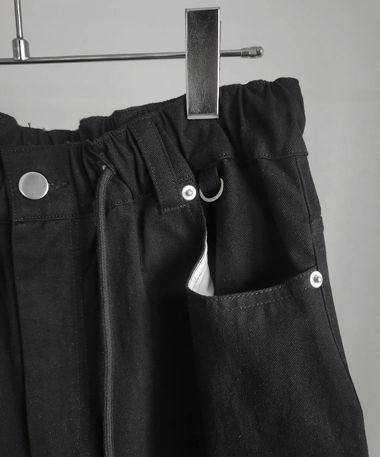 Curved Balloon Pants