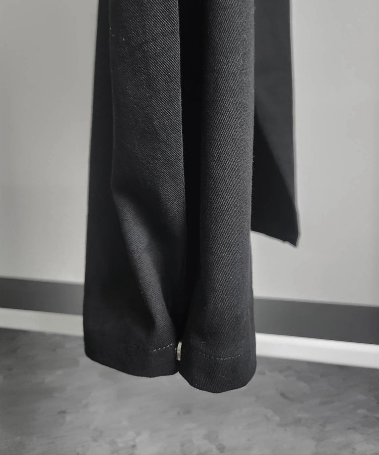 Curved Balloon Pants