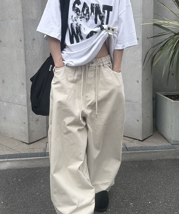 Curved Balloon Pants