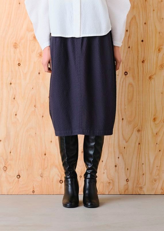 バレルラインピンタックスカート