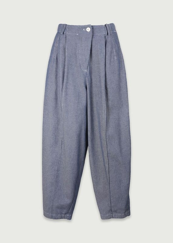 ブルーツイルティックテーパードパンツ