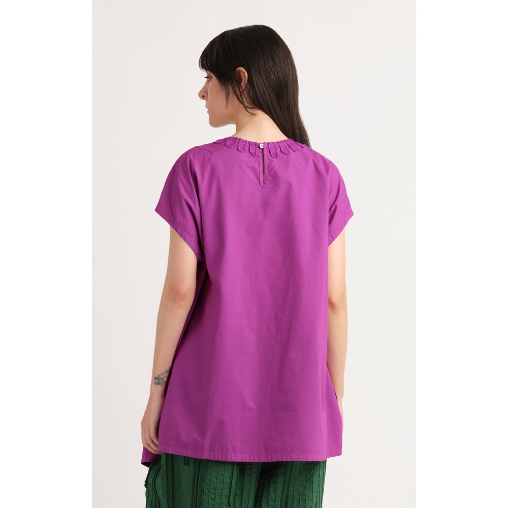 カツラギアイビースラッシュテープアシメヘムブラウス