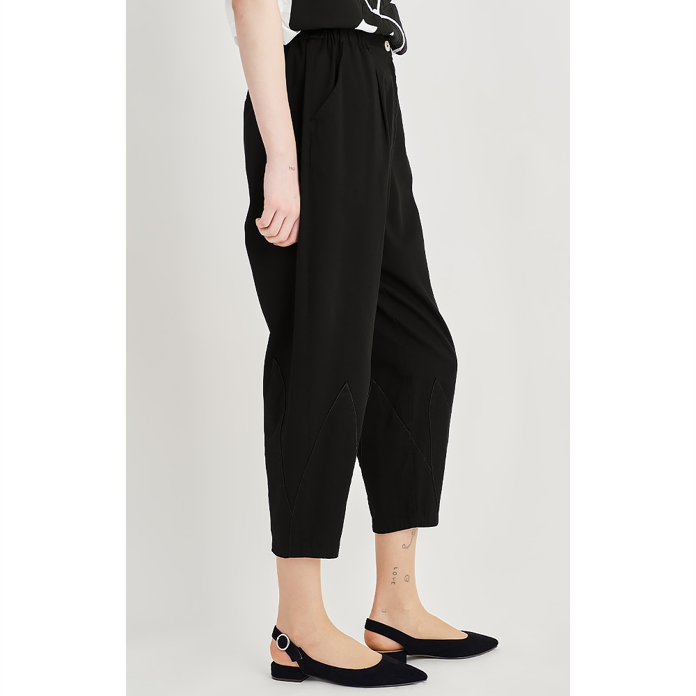 白花アップリケパンツ