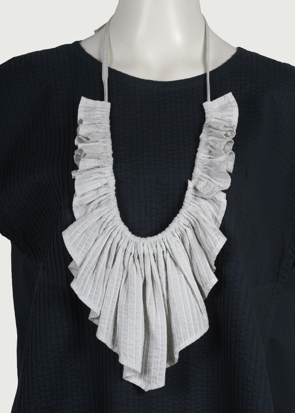ピンタックフリル可動式ネックレス