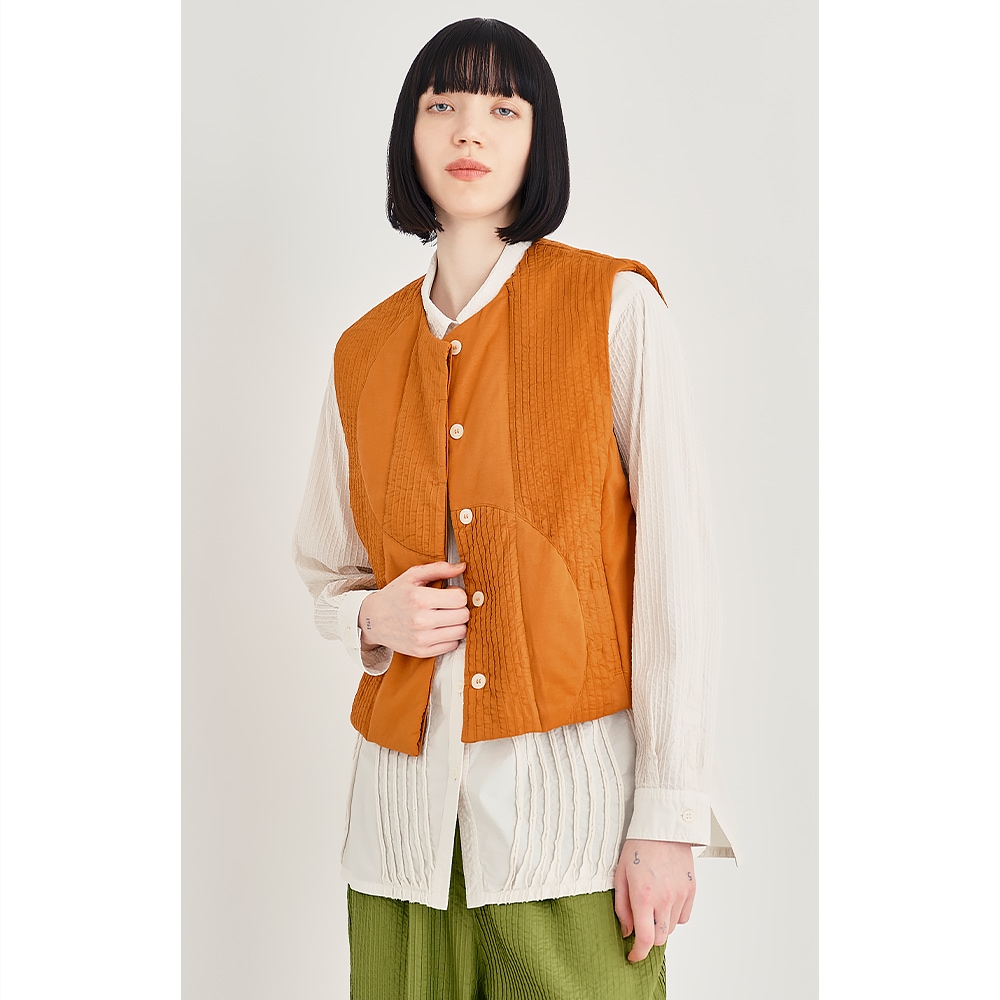 【★完売必至★】Woolrich ☆ Alsea キルトベスト かむり雪キルトベスト | ITEM | YACCOMARICARD CORE