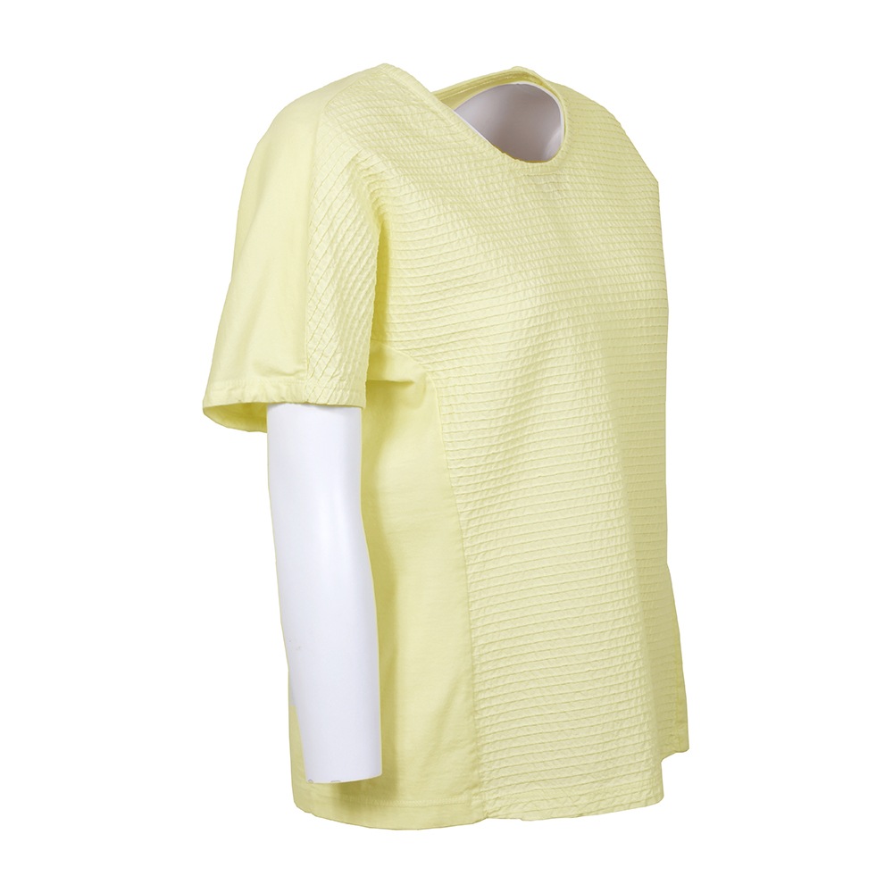 前横ピンタックTシャツ