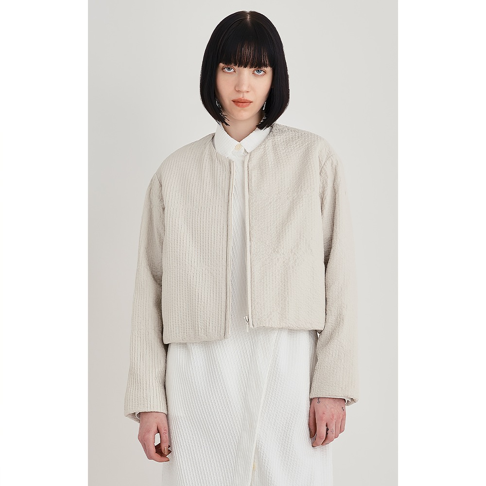 総ピンタックキルトジャケット