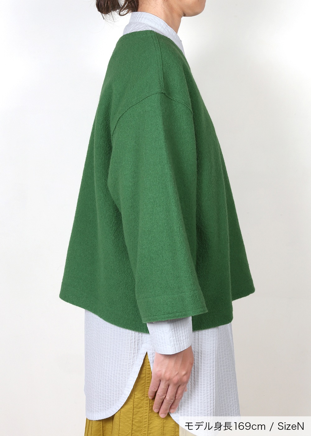 圧縮ニットサイドスリットプルオーバー