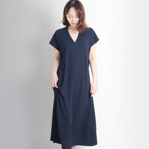 Martha ショートスリーブvネックフレアロングワンピース Lサイズ有り メーカー希望小売価格 10 340 Martha ワンピース Lfo