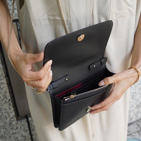 送料無料 【AIGNER】チェーン バッグ☆アイグナー お財布ショルダー お  