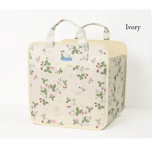 ウェッジウッド『ワイルドストロベリー』ココット 4個セット 箱入り ウェッジウッド『ワイルドストロベリー』ココット 4個セット 箱入り