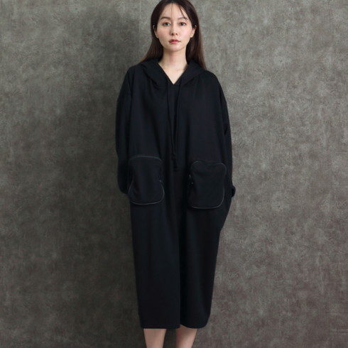 07T231☆ MARTHA・sneake 新品 フーディー ロングワンピース 送料無料【MARTHA・Sneak】立体ポケットパーカーワンピース《L