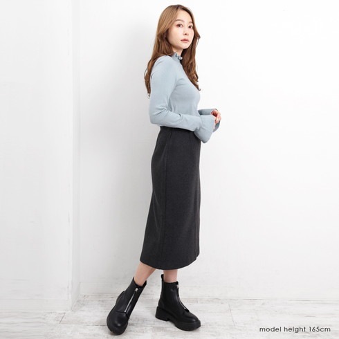 訳あり 某ブランド タグカット ラメ使いフリルハイネックニット