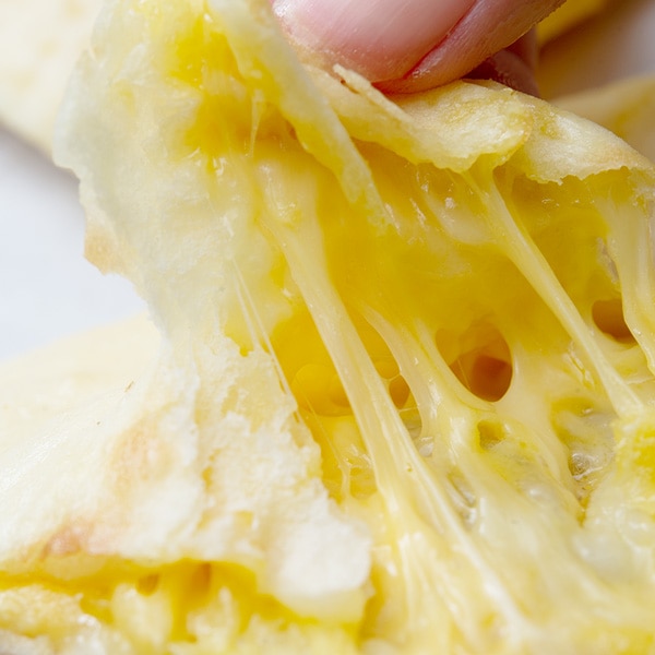 チーズナン 1枚 Cheese nan 冷凍便【即日発送は午前9:30】