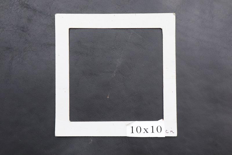 ���ס���