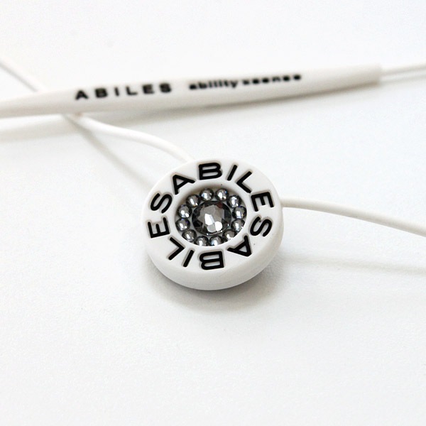 ABILES PLUS Crystal ネックレス Silver Night【白】