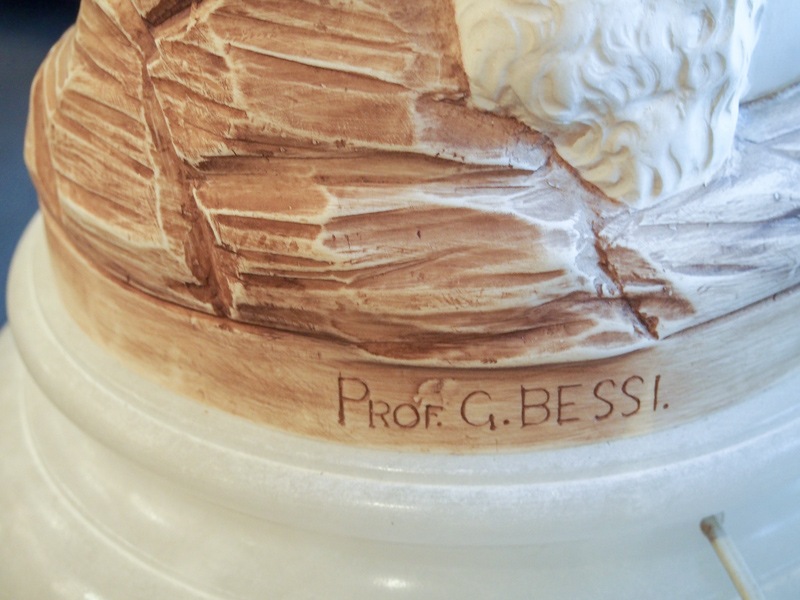 ジュゼッペ・ベッシ 彫像ランプ「バッカンテ （酒神バッカスの巫女