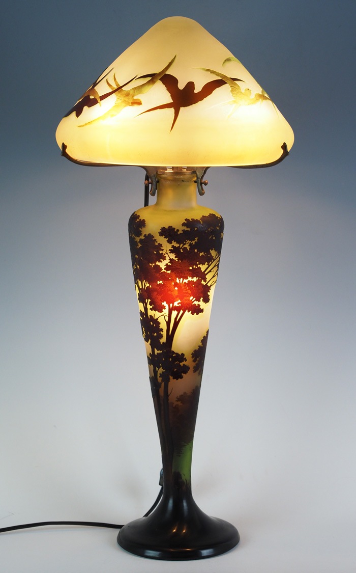 エミール・ガレ 「ツバメと湖水風景文ランプ」 | | アトリエ・ブランカ