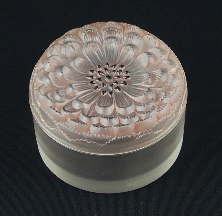 Ｐ331 ルネ・ラリック クリスタル フロストガラス 花弁 器 箱付 P331 ルネ・ラリック クリスタル フロストガラス 花弁 器 箱付