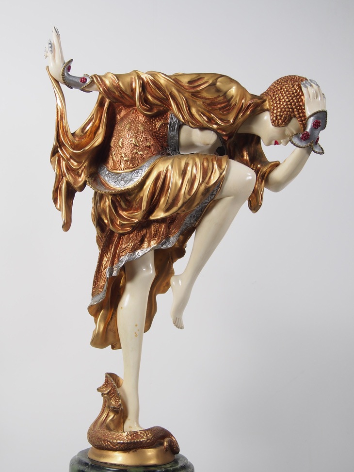 クレール・ジャンヌ・ロベルト・コリネ 「アンカラのダンサー