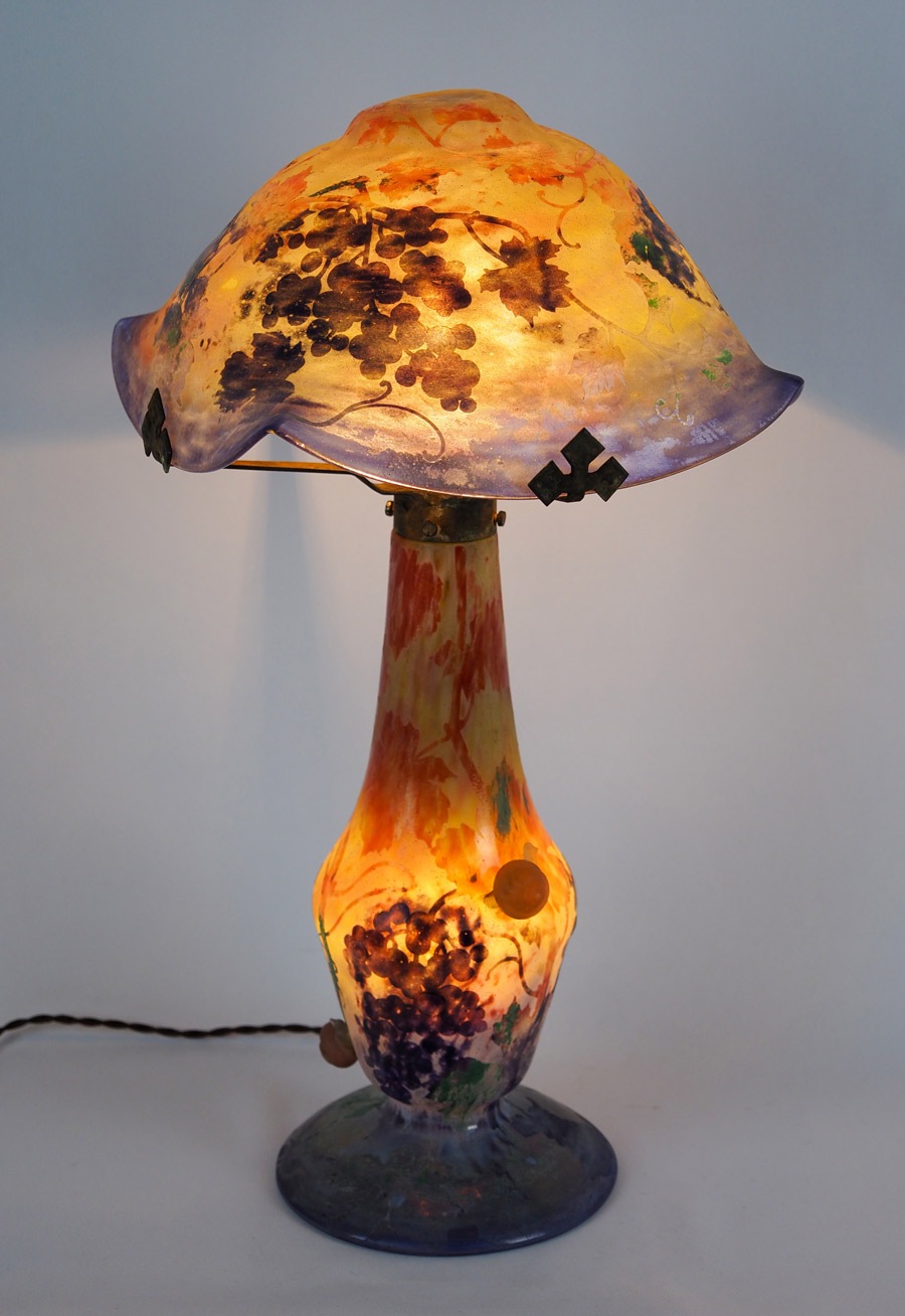ドーム兄弟 「カタツムリと葡萄文ランプ」 | | アトリエ・ブランカ