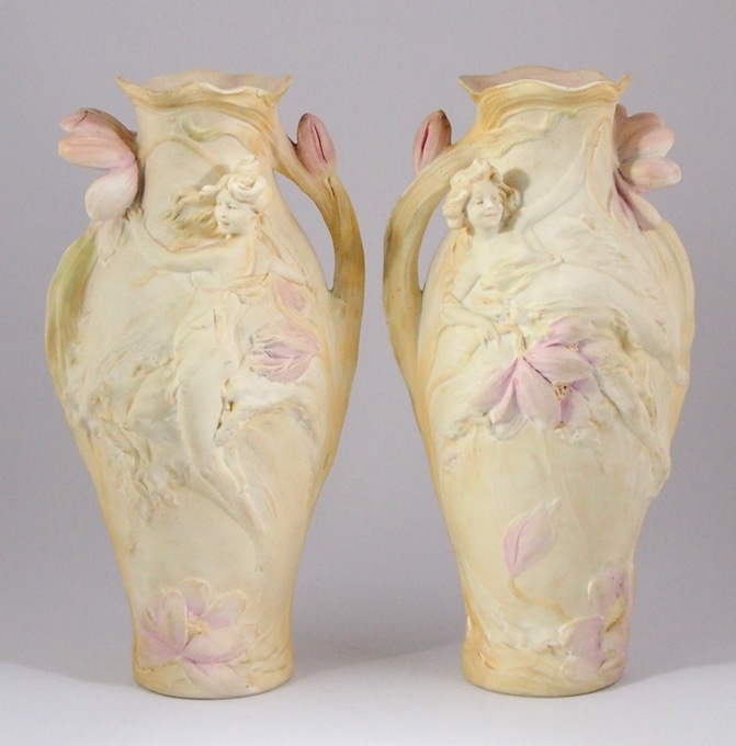 LIBERTY リバティ　アールヌーヴォー風 陶器花瓶 20 ホビー・楽器・アート LIBERTY リバティ アールヌーヴォー風