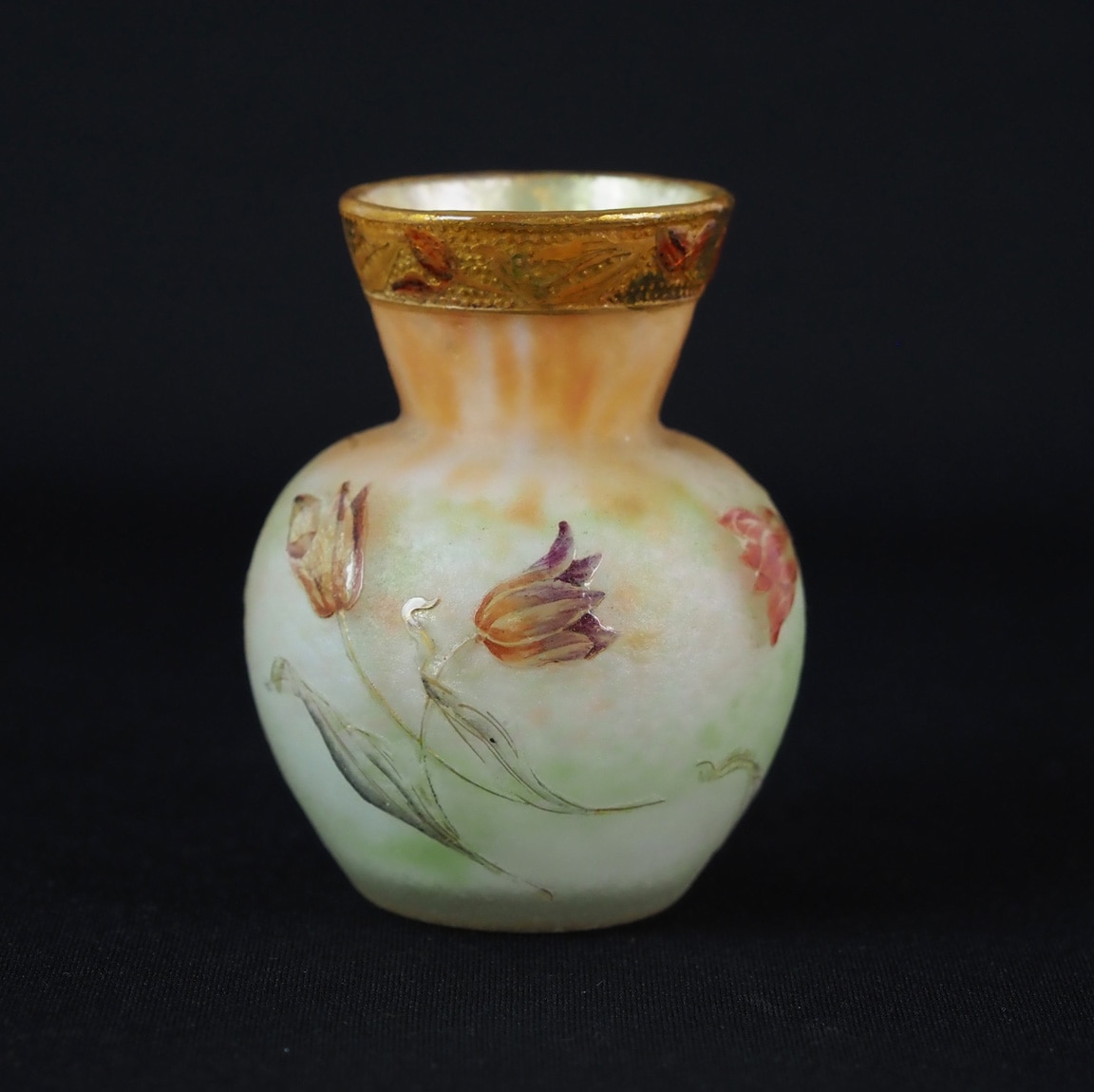 ドーム フランス クリスタル 花瓶 花器 新品 アネモネ パープル 希少 素敵 ドーム フランス クリスタル 花瓶 花器 新品 アネモネ パープル