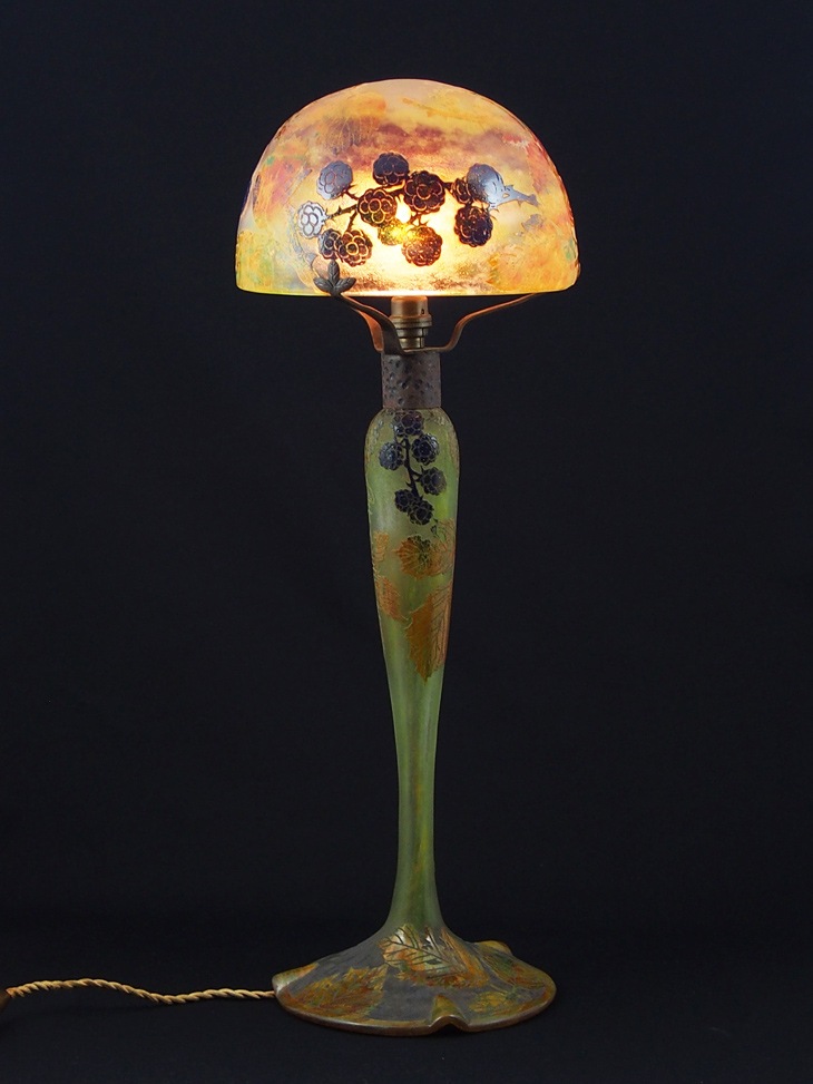 ドーム兄弟 「黒苺文ランプ」 | | アトリエ・ブランカ