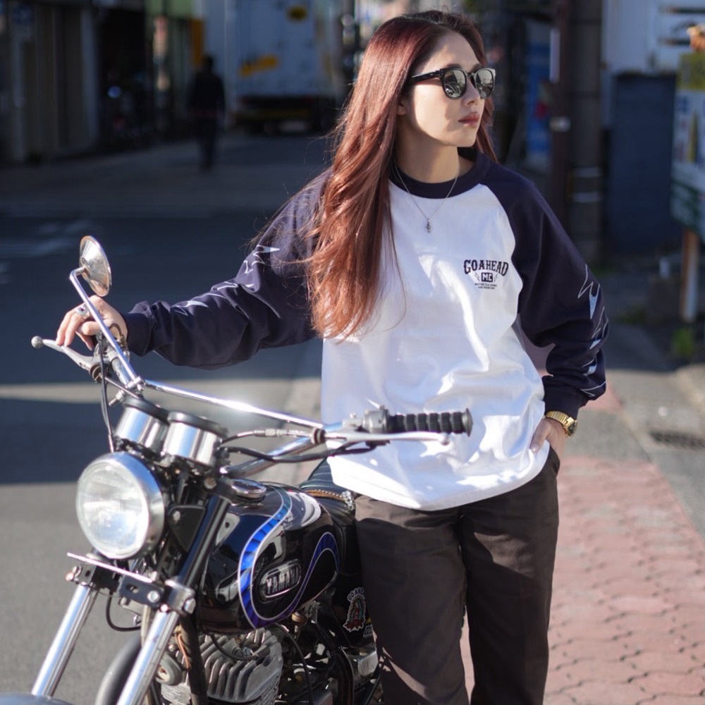 MC RAGLAN L/S TEE