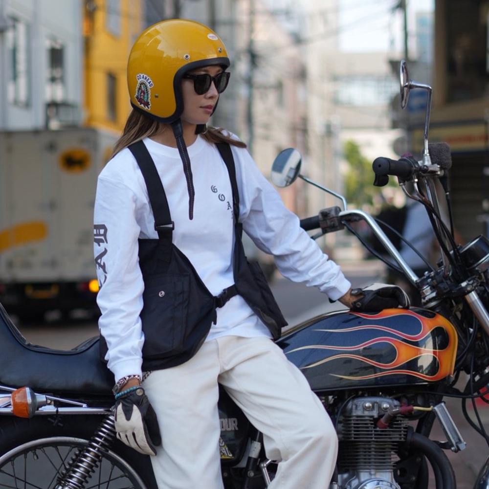 REFLECTOR LOGO L/S TEE