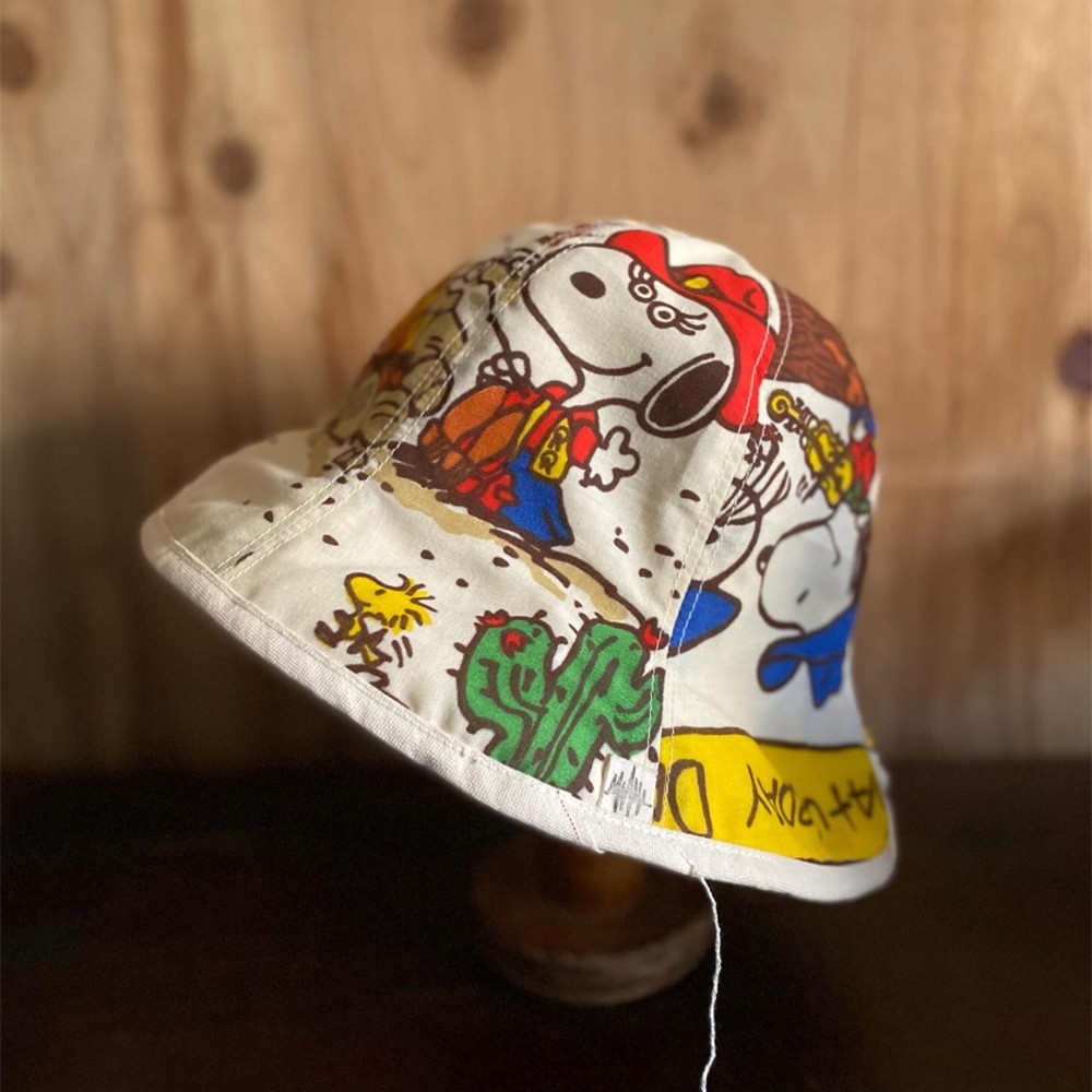 No.184 Snoopy /duck off white