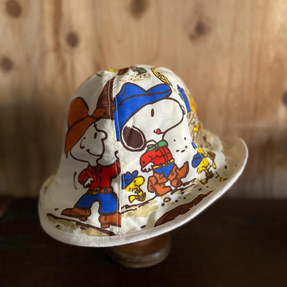 No.184 Snoopy /duck off white