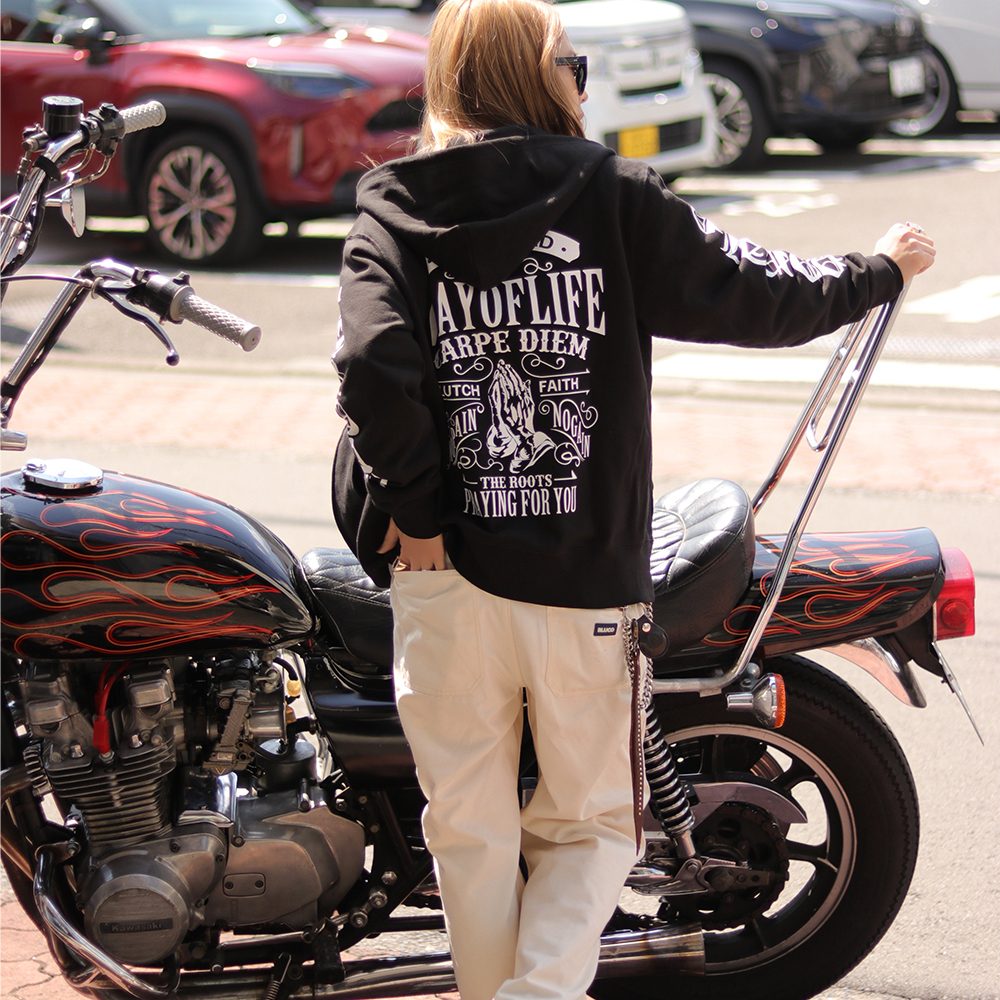 WAYOFLIFE ZIPUP HOODIE