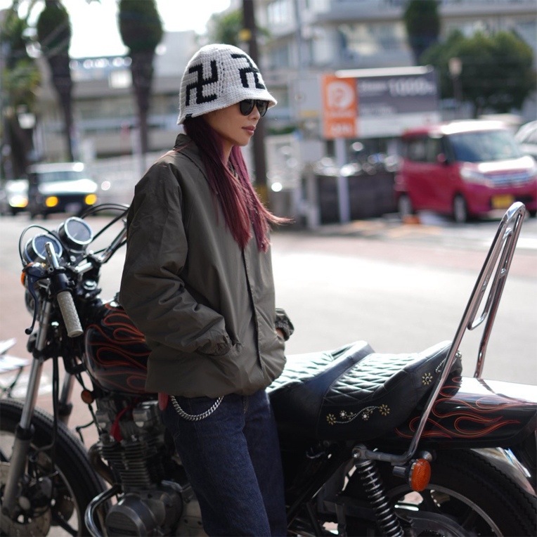 【美品】COACH コーチ リバーシブル ジャケット 公式】COACH – コーチ | リバーシブル レザー トレーナー