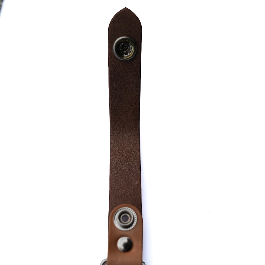 LEATHER CAP HOLDER