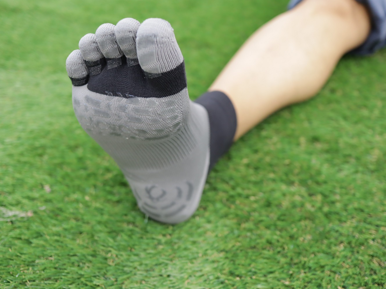 BASIC SPORT 5本指ソックス（滑り止め付き）