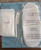 セット　トラベルセット　お泊まりセット　1セット(スリッパ・ボディタオル・ヘアブラシ・巾着袋)　　