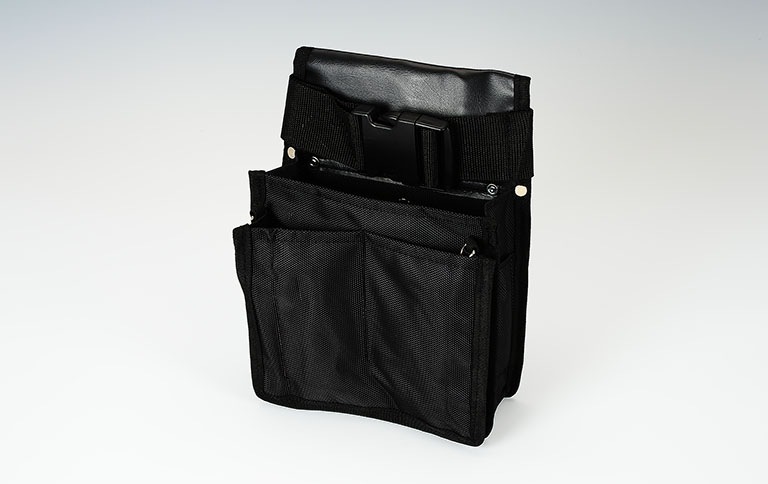 マルテーミシン目入腰袋　ブラック