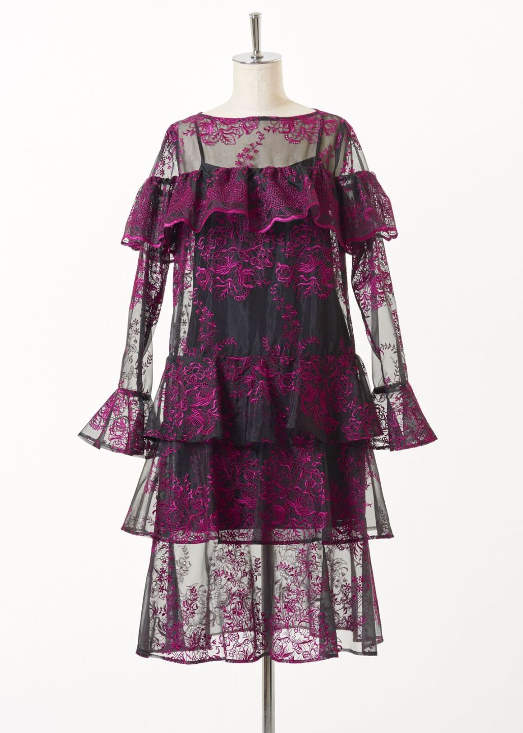 ティアードフリルワンピース