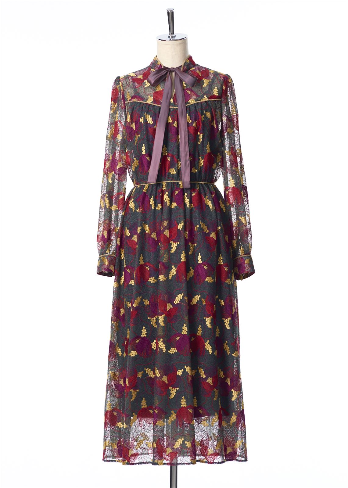 リボンパイピングワンピース