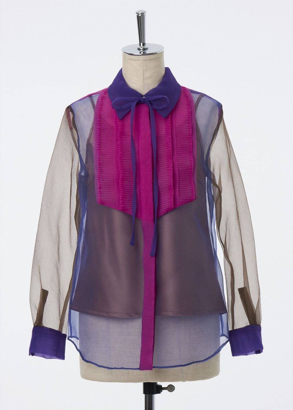 フリルプリーツブラウス