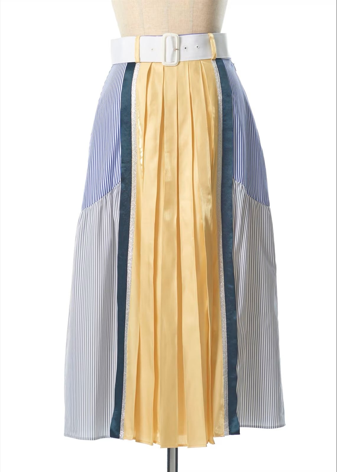 プリーツ切替えスカート