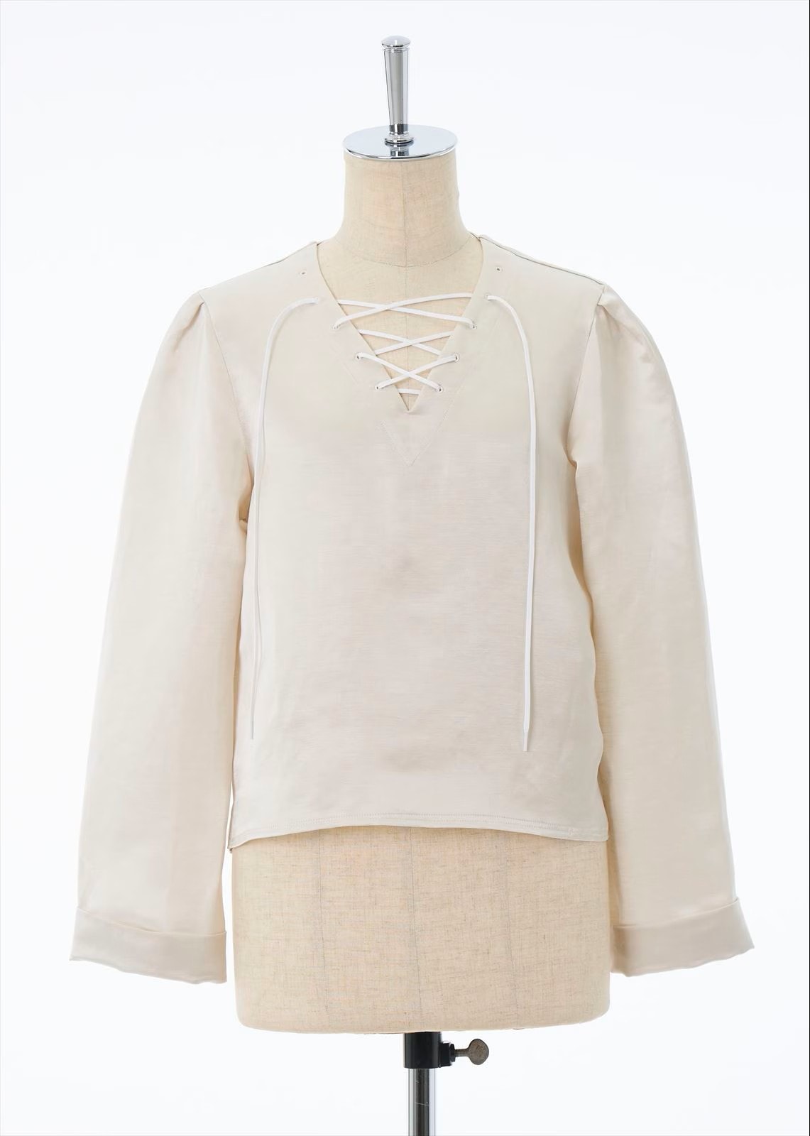 定価2.9万 ルフィル　完売品　バックレースアップブラウス　シャツ　23SS ルフィル シャツ 定価2.9万 ルフィル 完売品 バックレースアップ