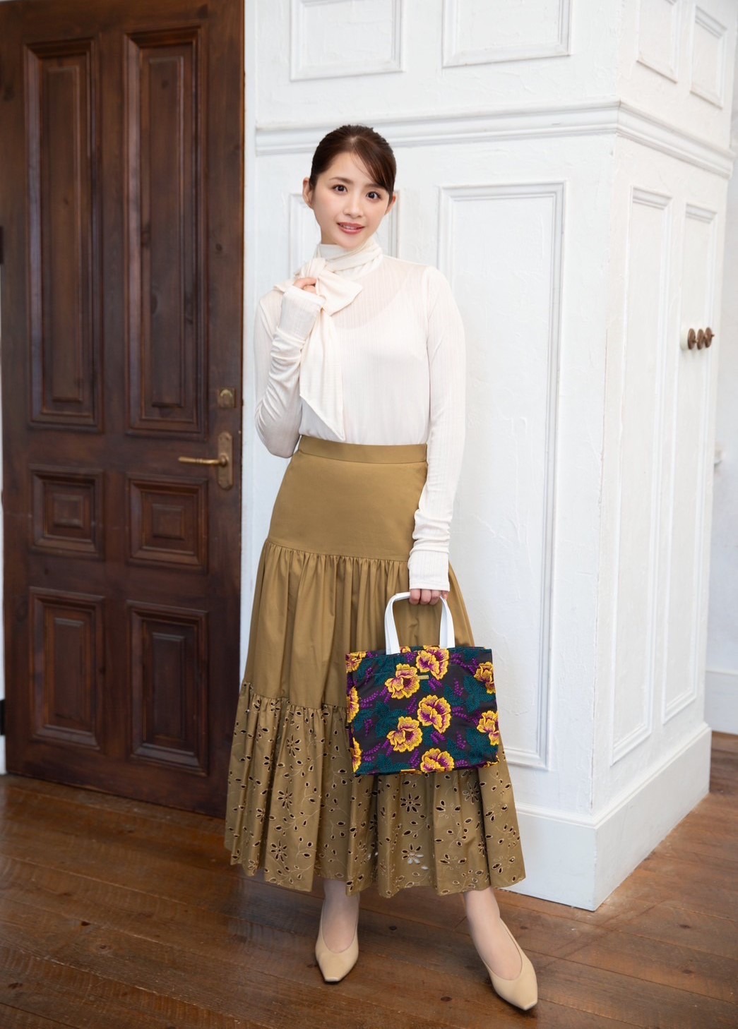 EMBROIDERY PETITE TOTE BAG