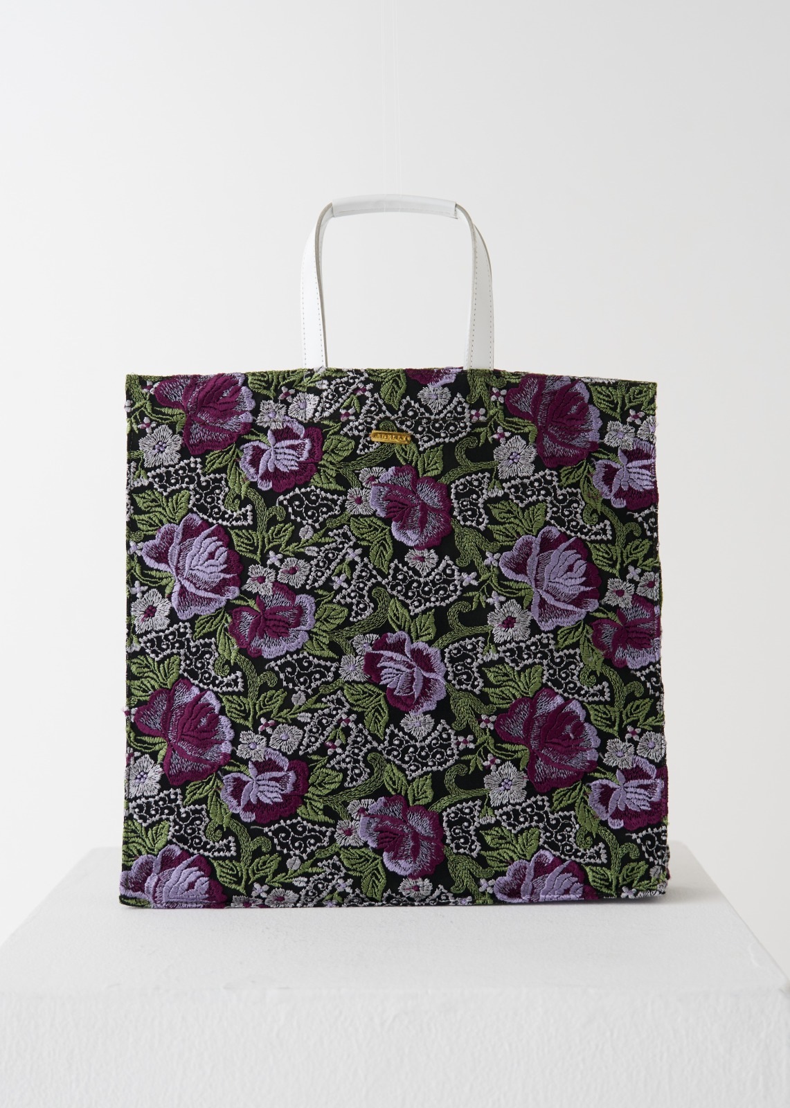 ADELLY アデリー　刺繍　バッグ EMBROIDERY TOTE BAG | NEW | ADELLY ONLINE SHOP