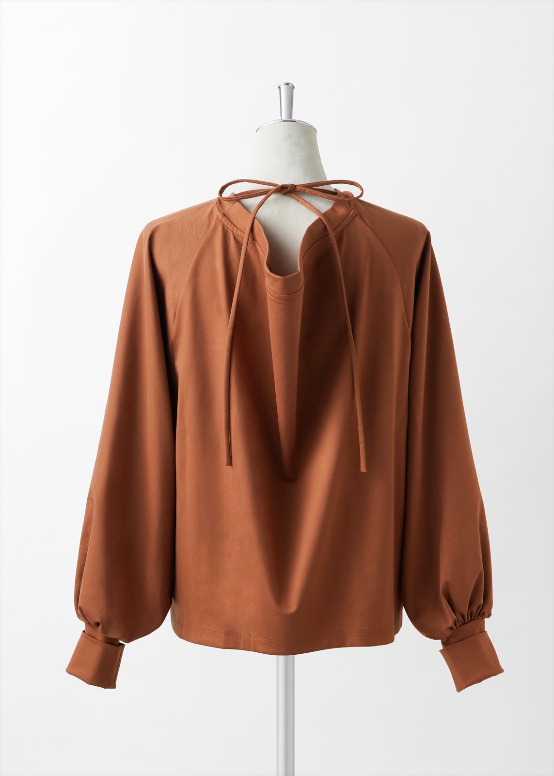 ラグランドレスカットソー