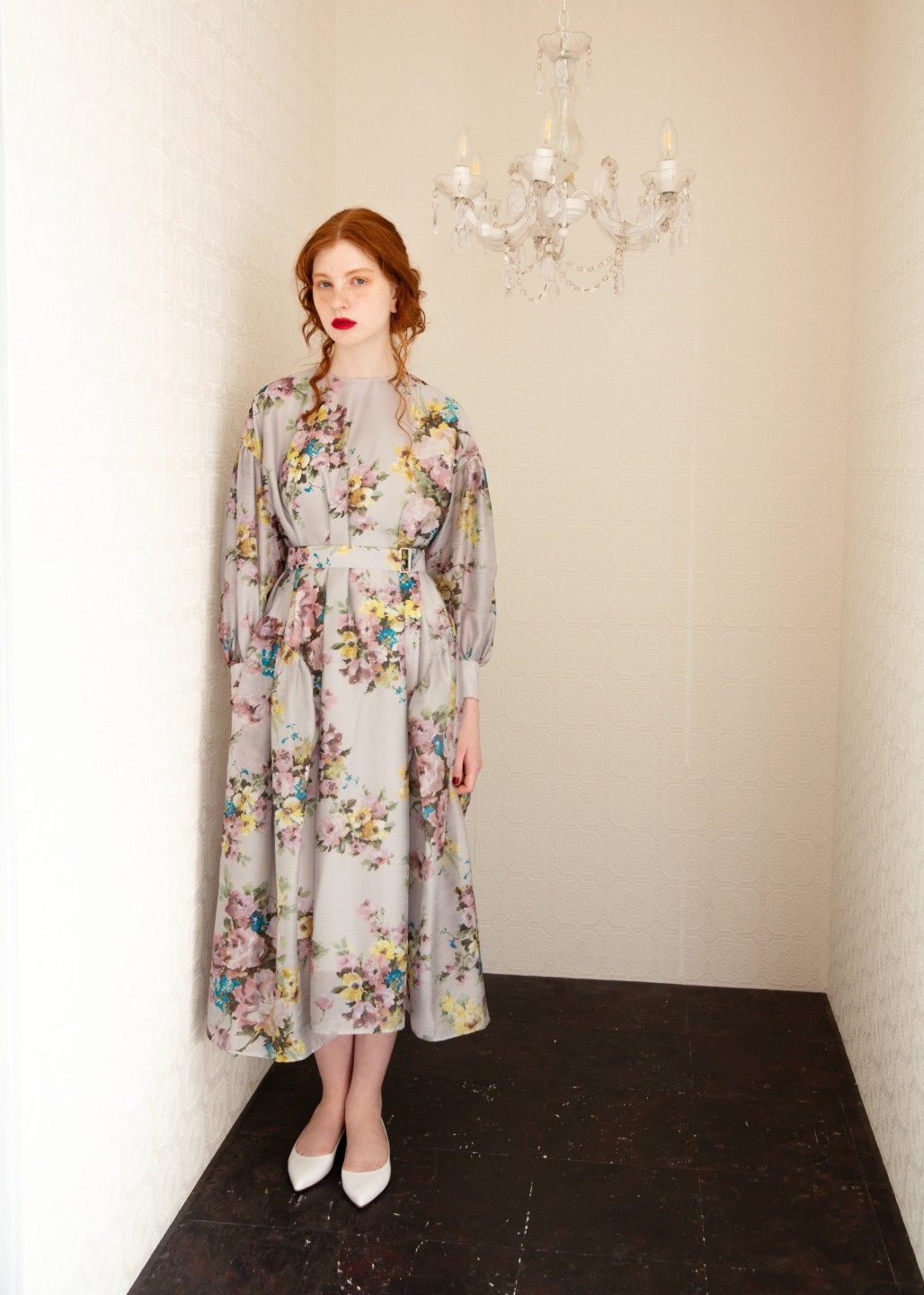 ボリュームテントワンピース