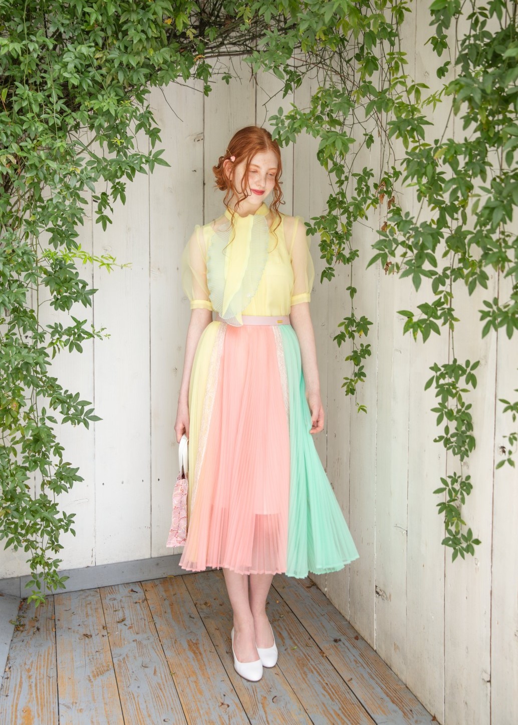 パネルプリーツボウタイブラウス