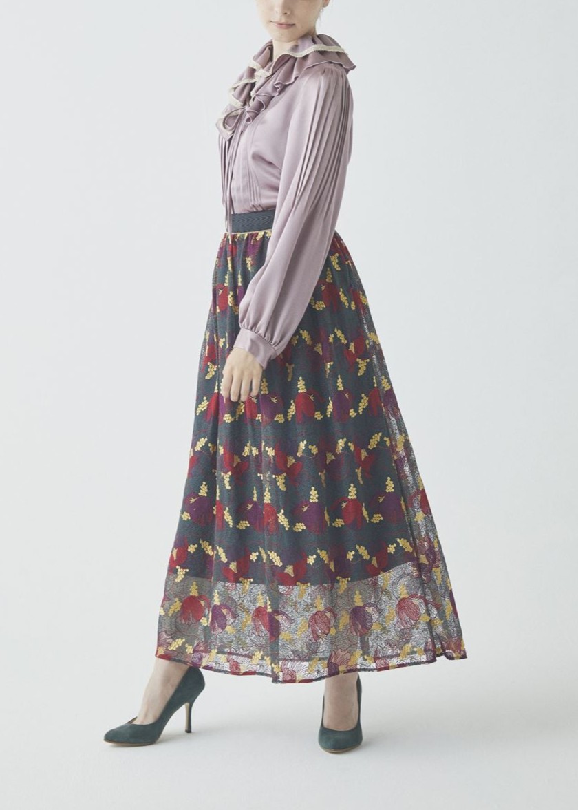 パイピングギャザースカート